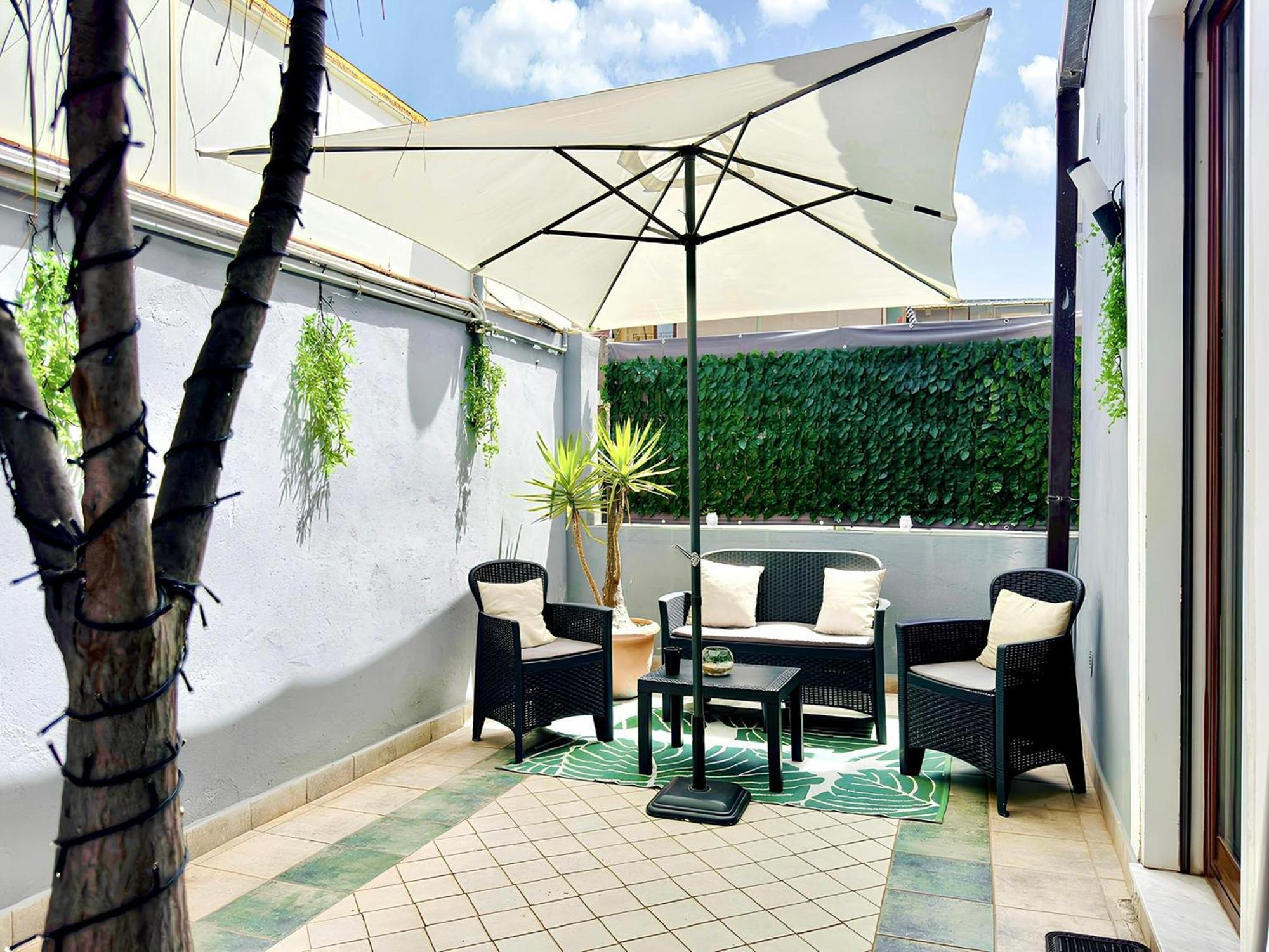 Katasoul Home Vacation Катания Екстериор снимка
